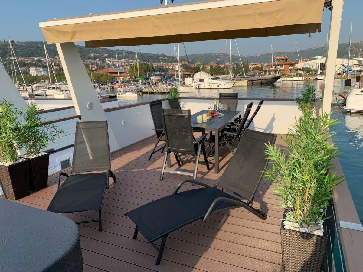 Floating House Mm, Marina Portoroz Villa Luaran gambar